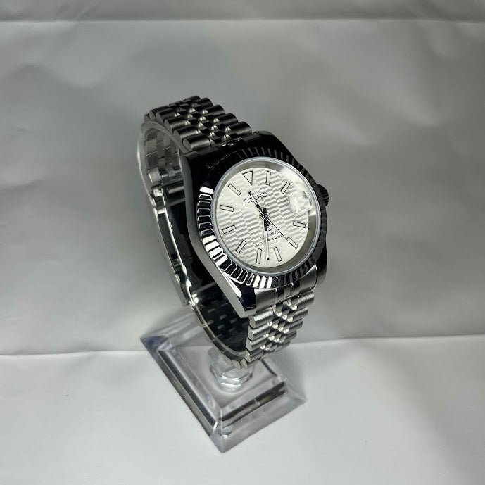 Seiko Date Classic White