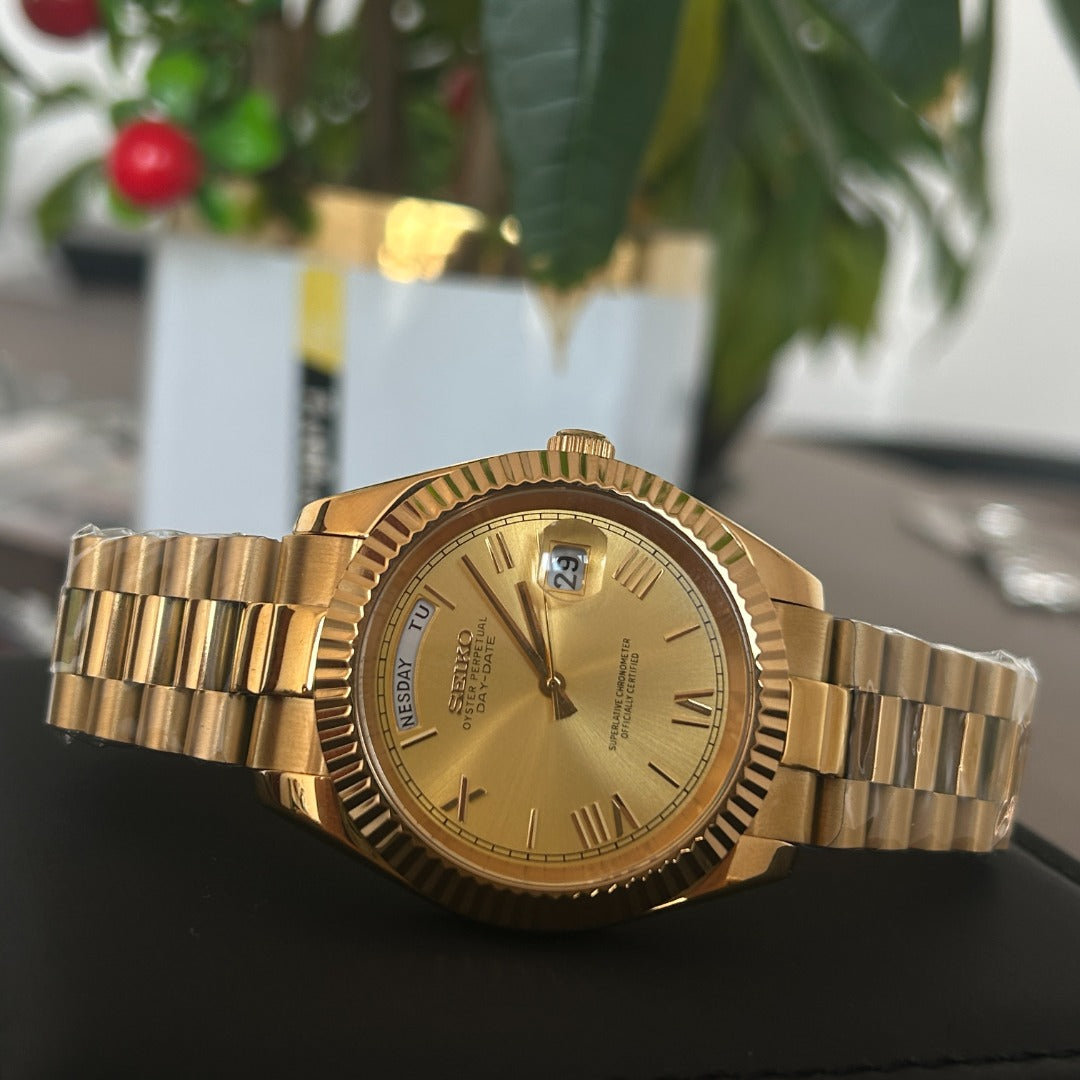 Seiko Day-Date Style Gold