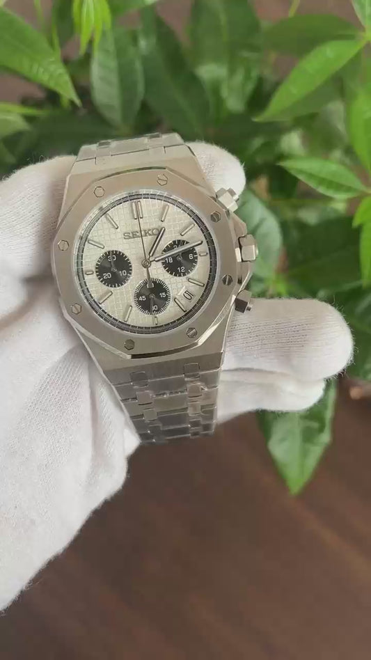 Seiko Oak Chronograph Silver/White