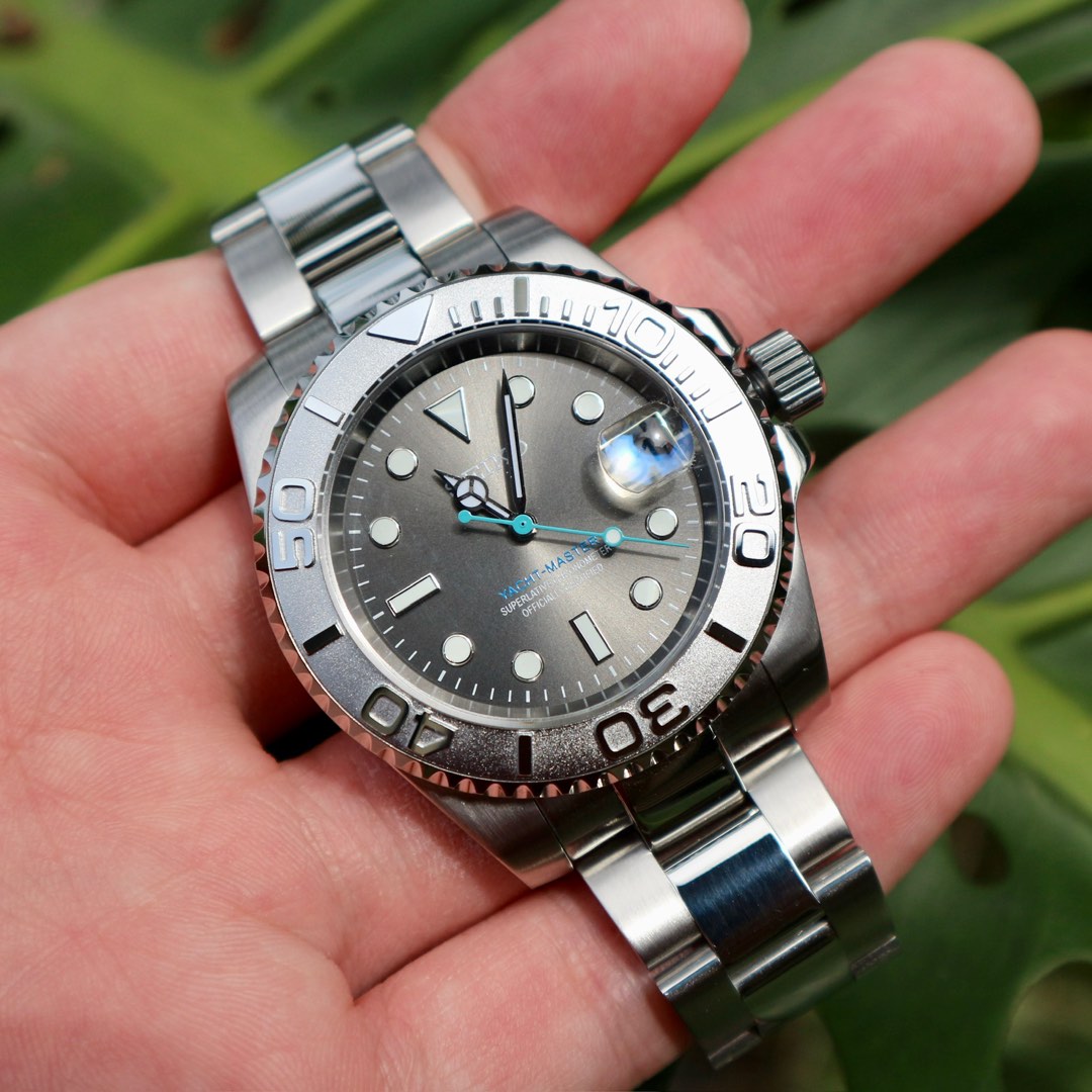 Seiko Yacht Silver Rhodium